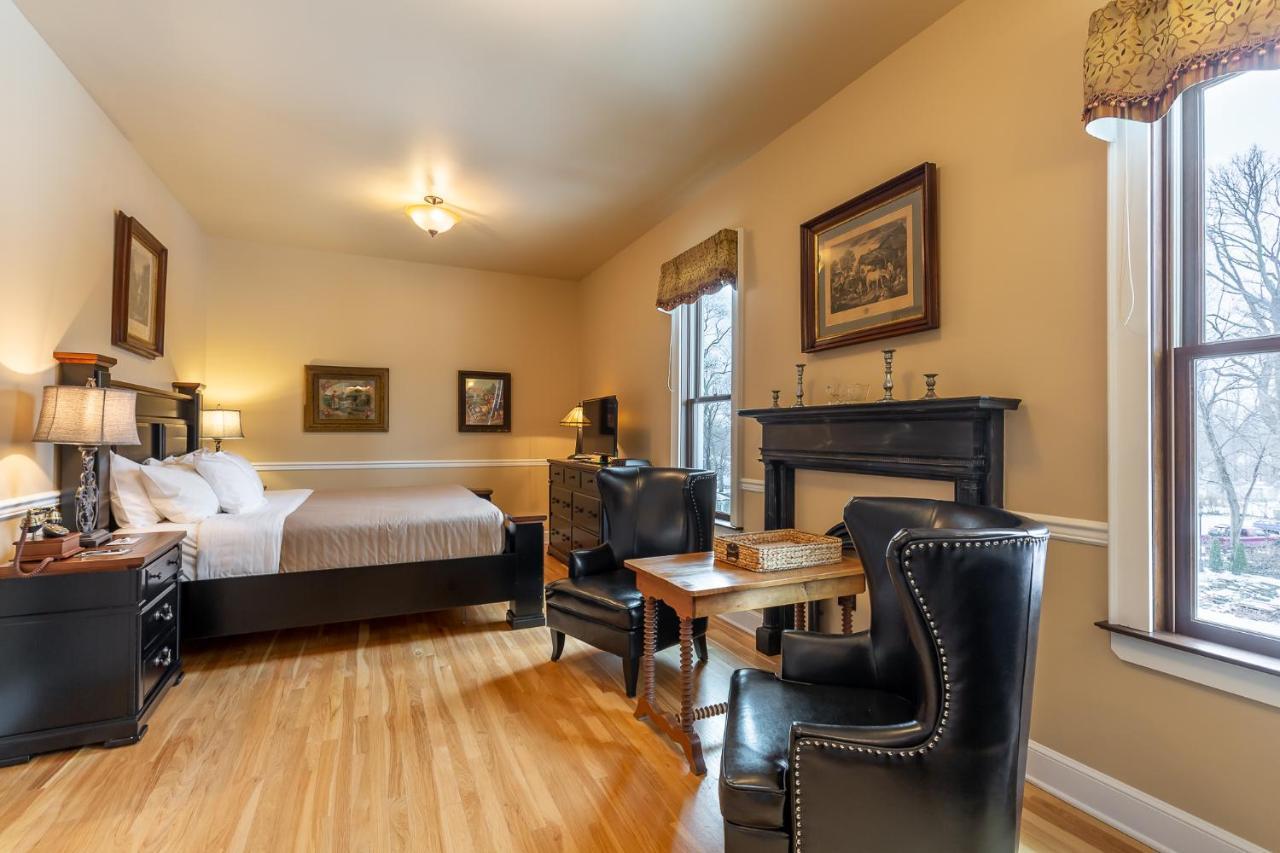 Steele Mansion Inn & Gathering Hub Painesville Exterior foto
