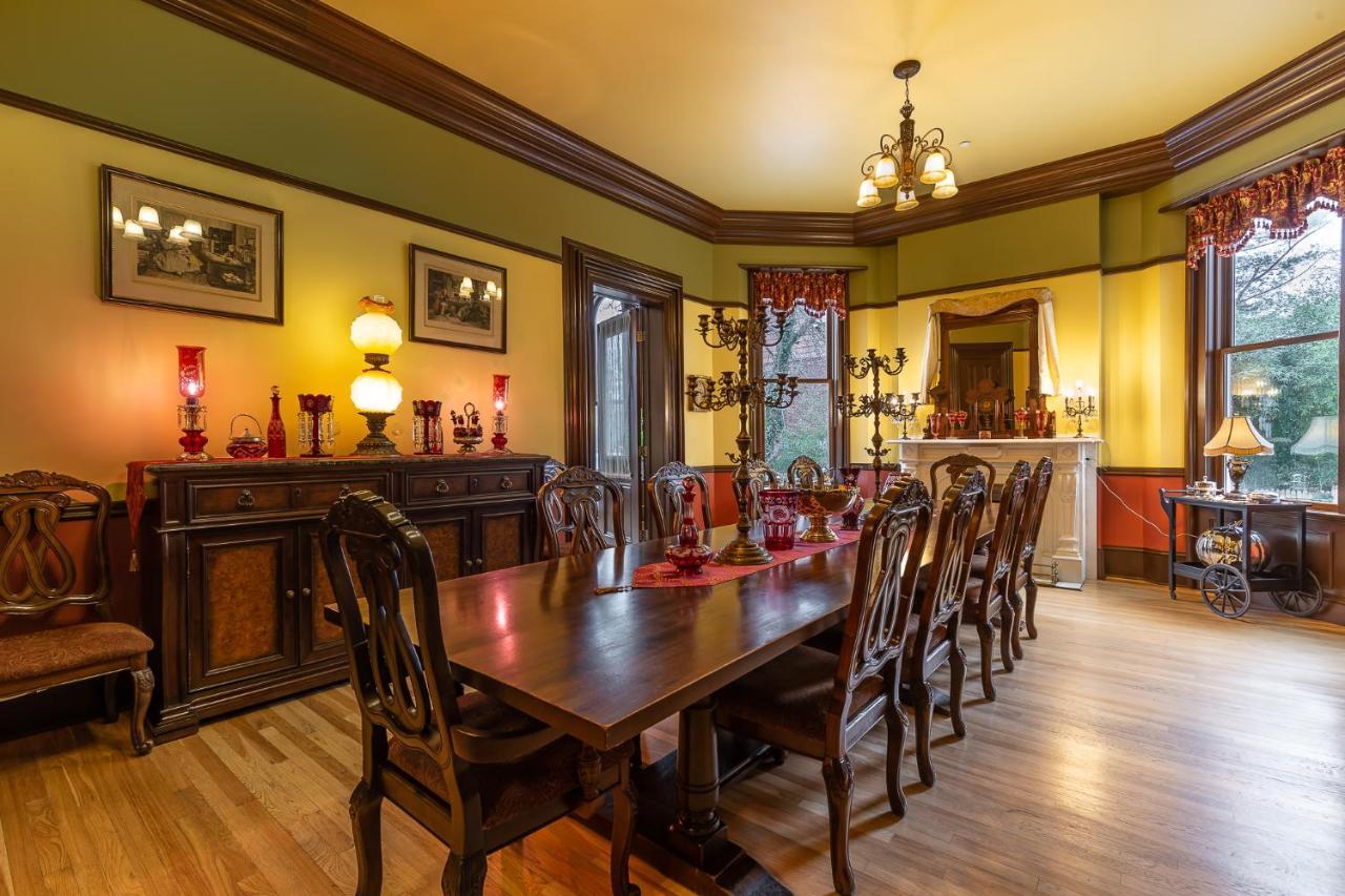 Steele Mansion Inn & Gathering Hub Painesville Exterior foto